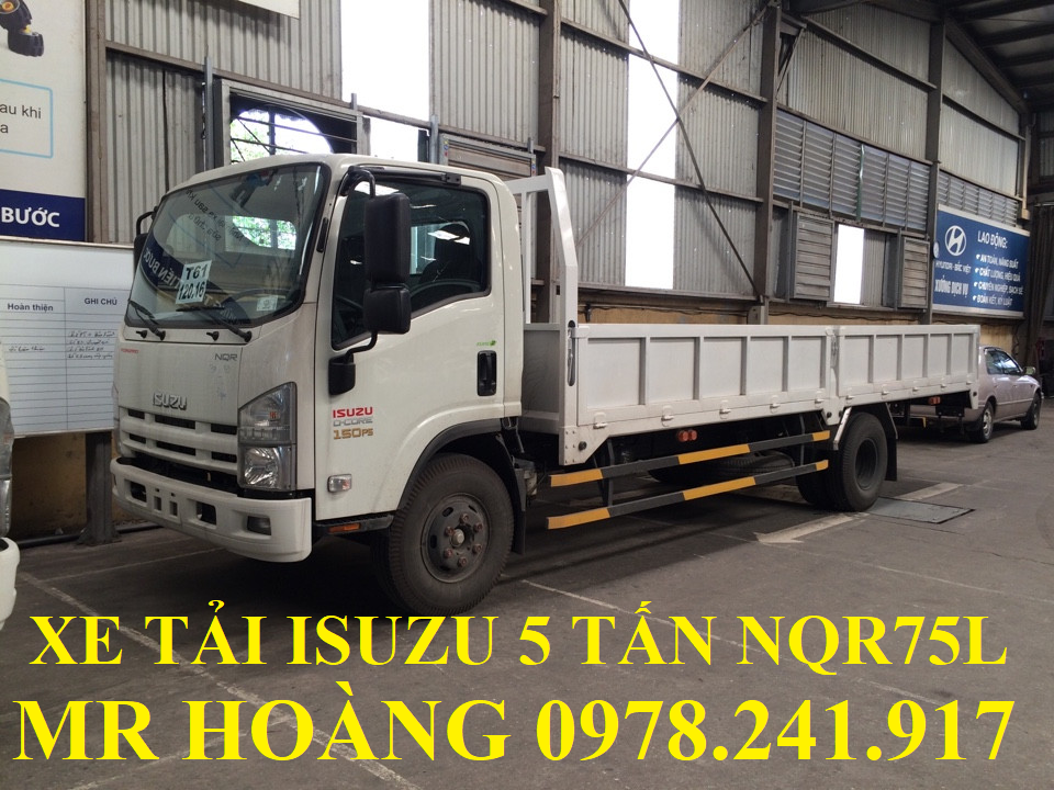 xe tải isuzu 5 tấn nqr75l thùng lửng