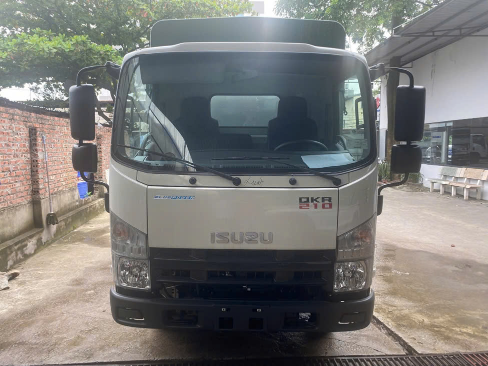 cabin xe tải isuzu 1.9 tấn