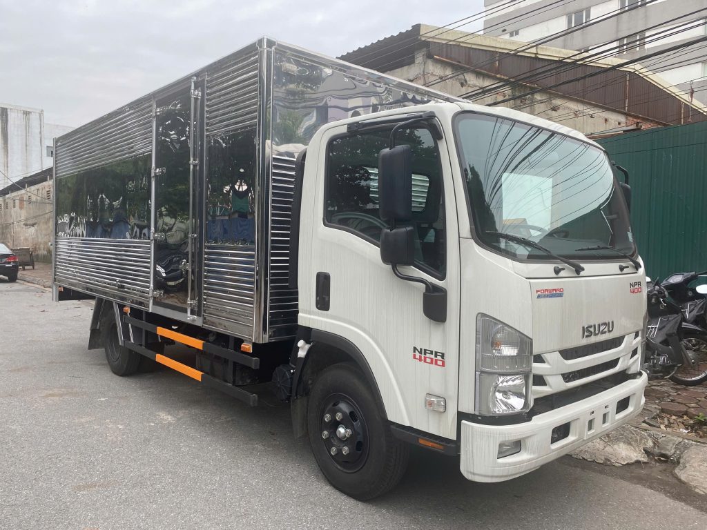 xe tải isuzu 3.5 tấn thùng kín